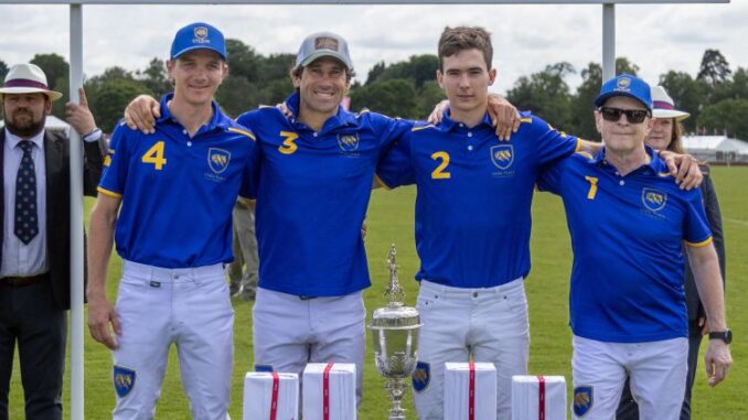 The winning Park Place team with the Kerry Packer Trophy Cartier Queen's Cup semi-finals 2025 copyright Pablo Ramirez